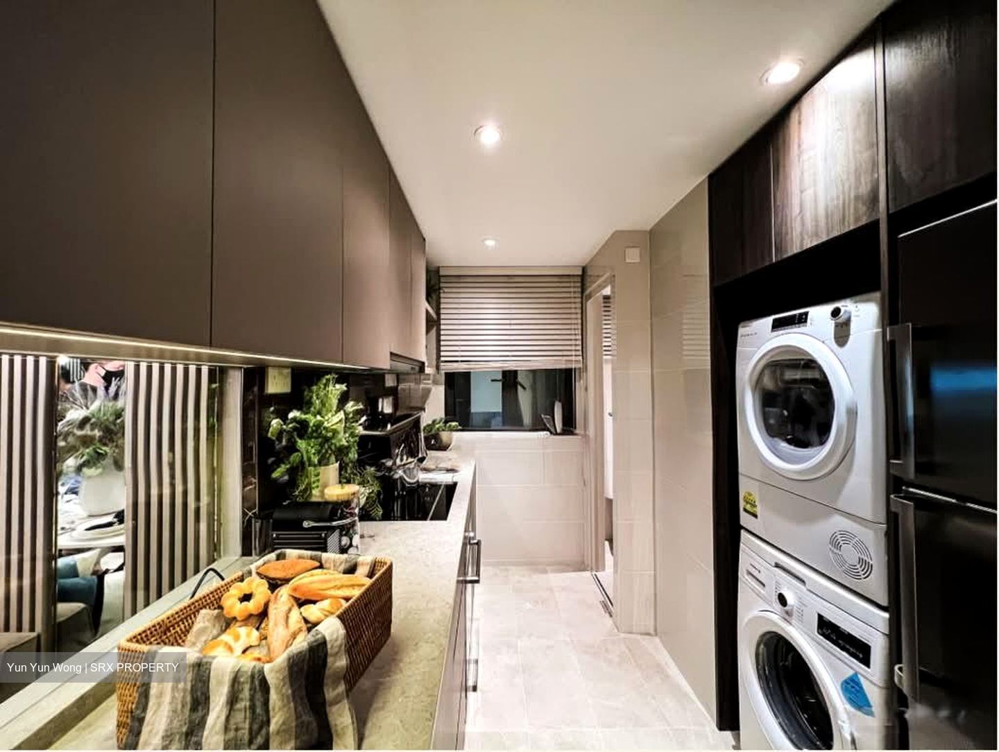 Amo Residence (D20), Apartment #583930401